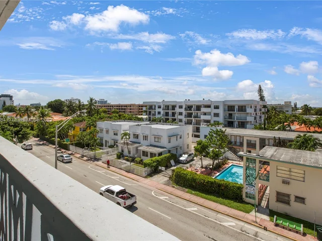 8233 Harding Ave # 502, Miami Beach FL 33141