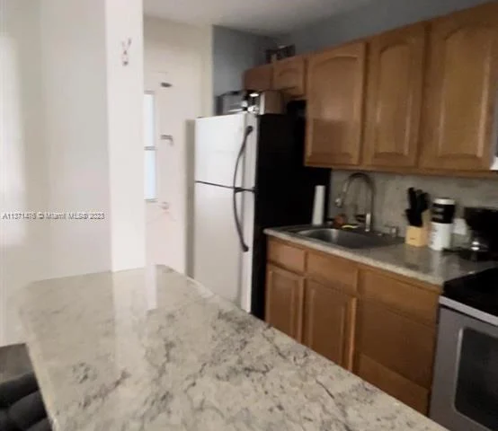 7904 West Dr # 102, North Bay Village FL 33141