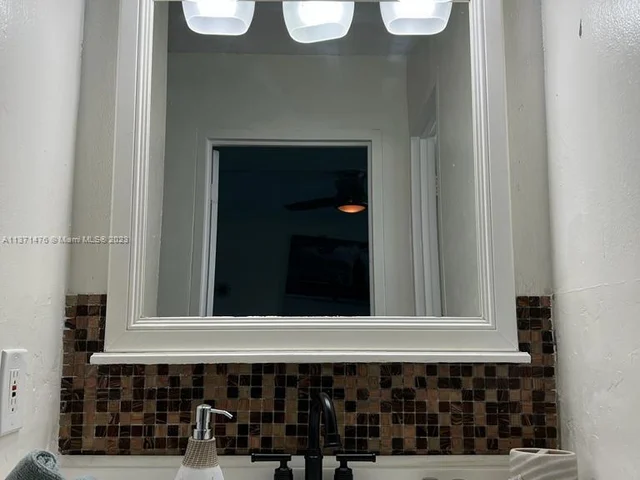 7904 West Dr # 102, North Bay Village FL 33141