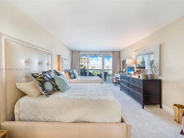 2100 S Ocean Ln # 207, Fort Lauderdale FL 33316