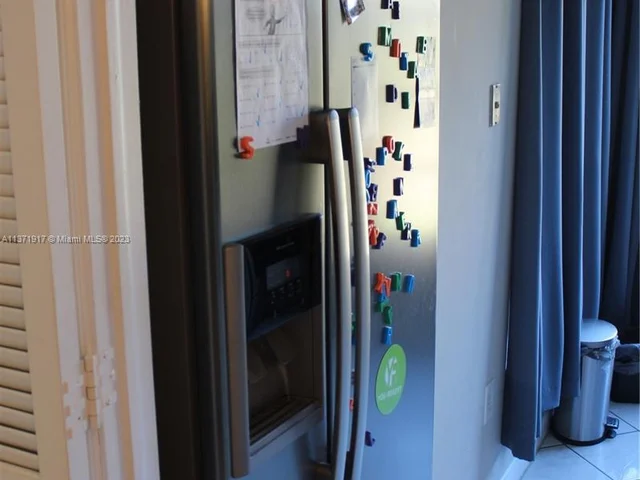 4170 Inverrary Dr # 201, Lauderhill FL 33319