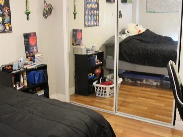 4170 Inverrary Dr # 201, Lauderhill FL 33319