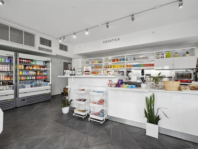 201 Aqua Ave, Miami Beach FL 33141