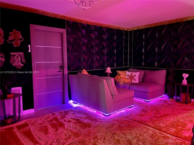 50 NW 209th St, Miami Gardens FL 33169