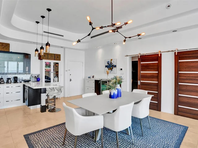 5601 Collins Ave # 1720, Miami Beach FL 33140