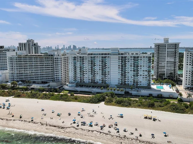5601 Collins Ave # 1720, Miami Beach FL 33140