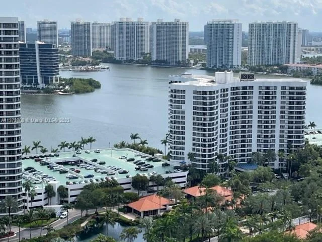 19355 Turnberry Way # 27F, Aventura FL 33180