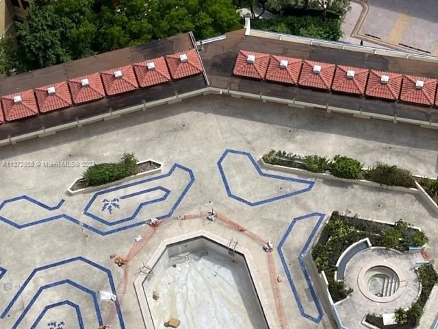 19355 Turnberry Way # 27F, Aventura FL 33180