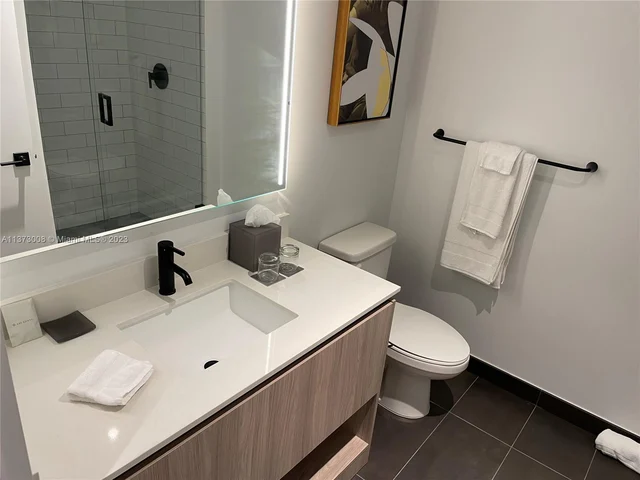 398 NE 5th St # 4414, Miami FL 33132