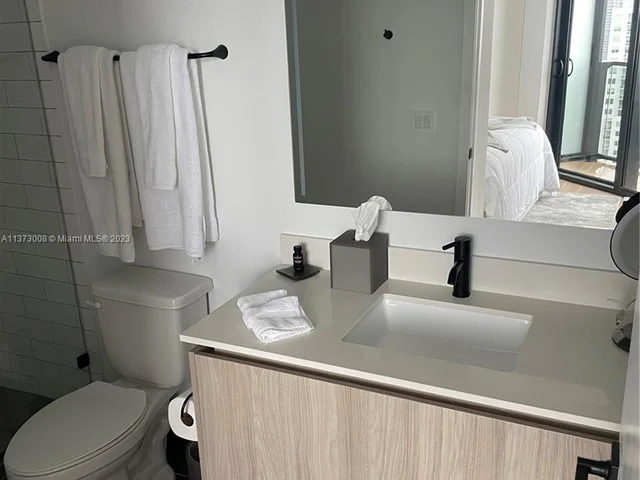 398 NE 5th St # 4414, Miami FL 33132