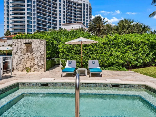 5875 Collins Ave # 604, Miami Beach FL 33140