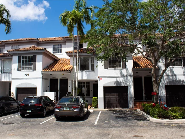 701 SW 148th Ave # 107, Sunrise FL 33325