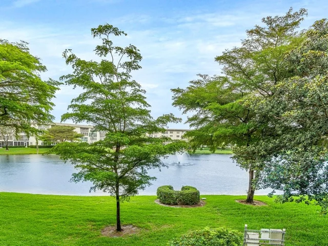 1703 Andros Isle # G2, Coconut Creek FL 33066