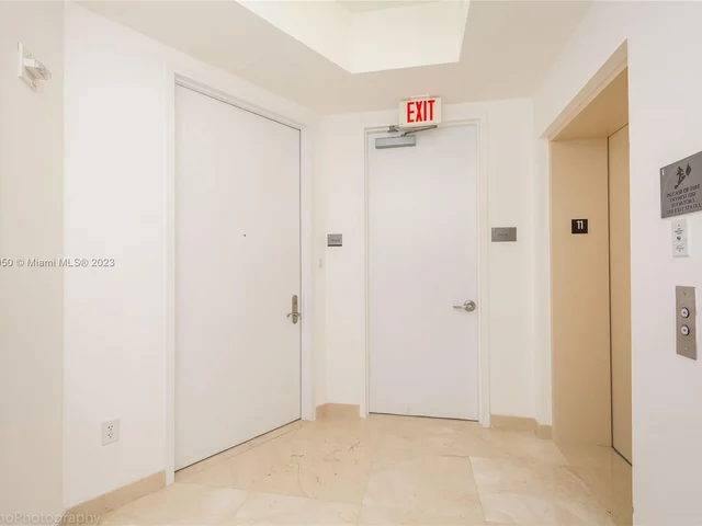 15811 Collins Ave # 1105, Sunny Isles Beach FL 33160