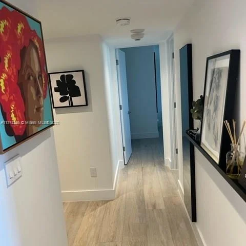 177 Ocean Lane Dr # 812, Key Biscayne FL 33149