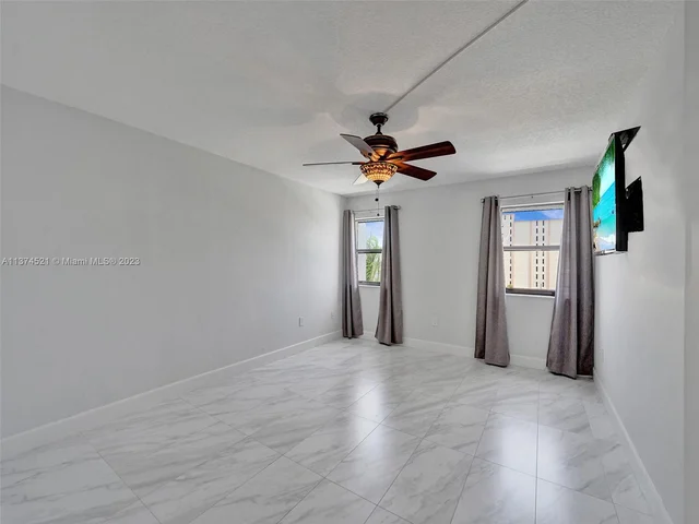 1201 S Ocean Dr # 510N, Hollywood FL 33019