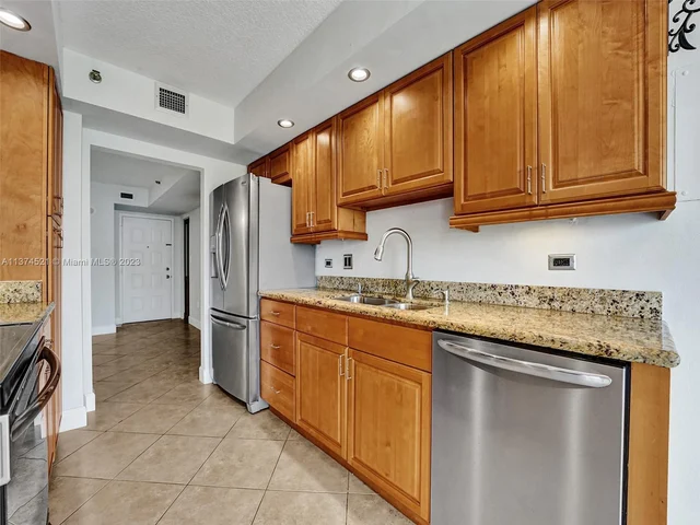 1201 S Ocean Dr # 510N, Hollywood FL 33019