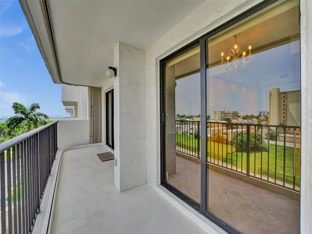 1201 S Ocean Dr # 510N, Hollywood FL 33019