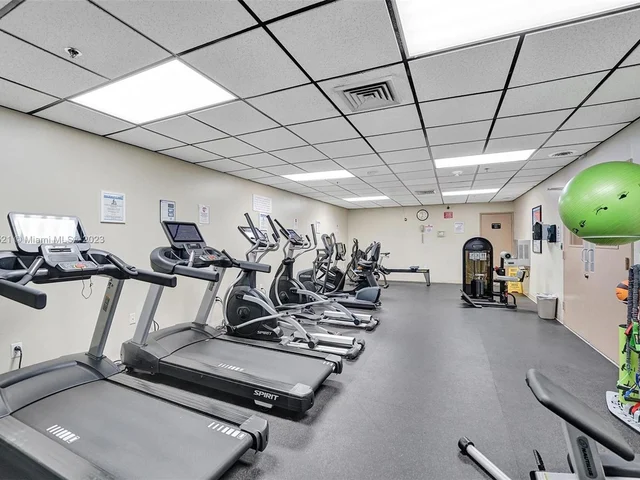 1201 S Ocean Dr # 510N, Hollywood FL 33019