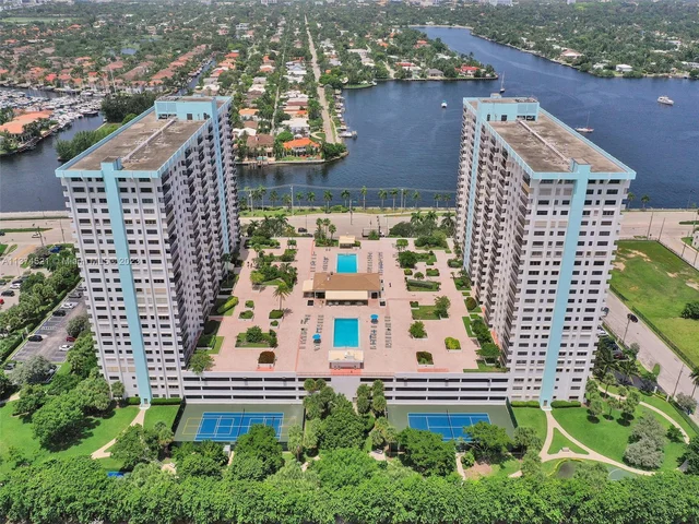 1201 S Ocean Dr # 510N, Hollywood FL 33019