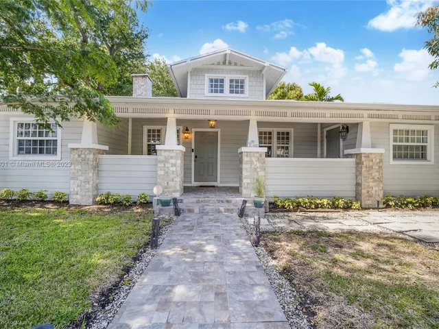 421 NE 70th St, Miami FL 33138