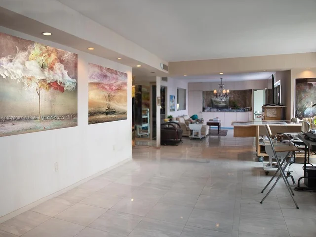 11111 N Biscayne Blvd # 12F, North Miami Beach FL 33181