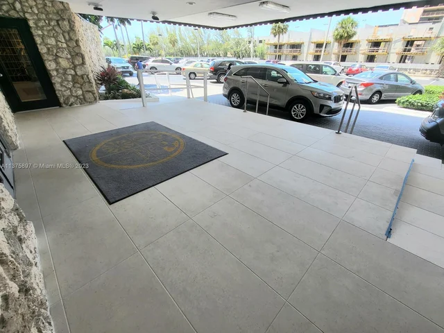 11111 N Biscayne Blvd # 12F, North Miami Beach FL 33181