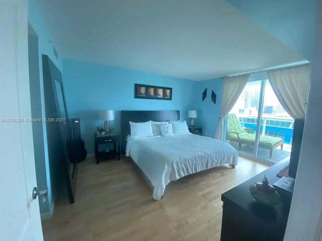 2101 Brickell Ave # 1804, Miami FL 33129