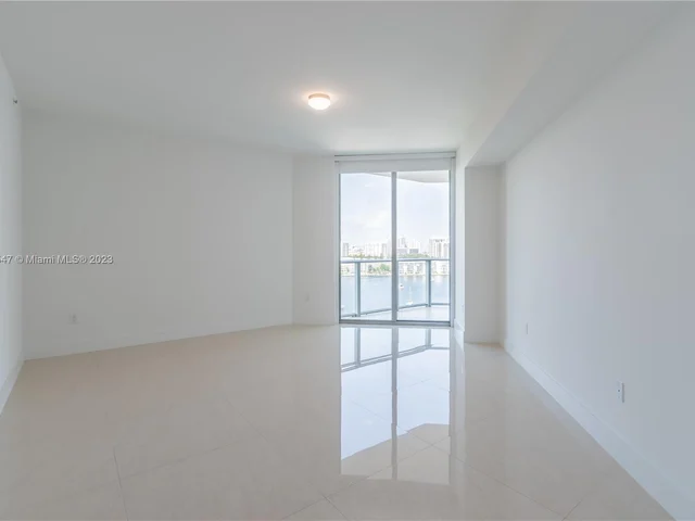 17301 Biscayne Blvd # 1108, North Miami Beach FL 33160