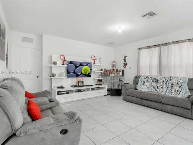 30730 SW 158th Path, Homestead FL 33033