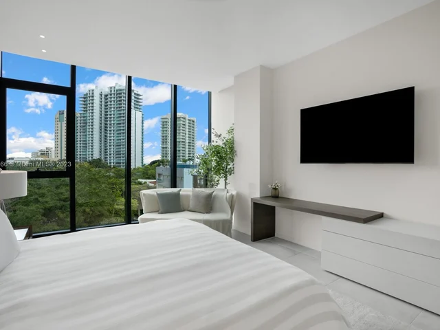 3156 SW 27th Ave # 505, Miami FL 33133