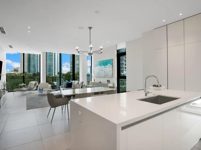 3156 SW 27th Ave # 505, Miami FL 33133