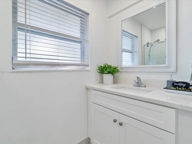 6201 NE 22nd Ave, Fort Lauderdale FL 33308