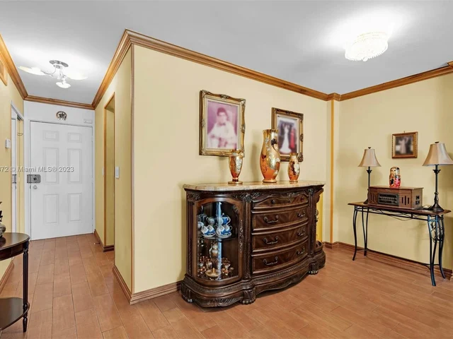 3551 NE 169 ST # A, North Miami Beach FL 33160