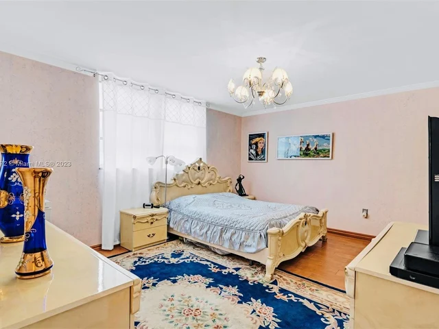 3551 NE 169 ST # A, North Miami Beach FL 33160