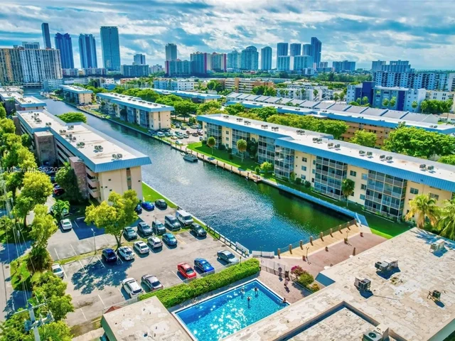 3551 NE 169 ST # A, North Miami Beach FL 33160