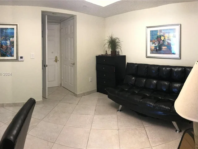 18671 Collins Ave # 604, Sunny Isles Beach FL 33160