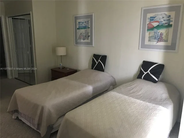 18671 Collins Ave # 604, Sunny Isles Beach FL 33160