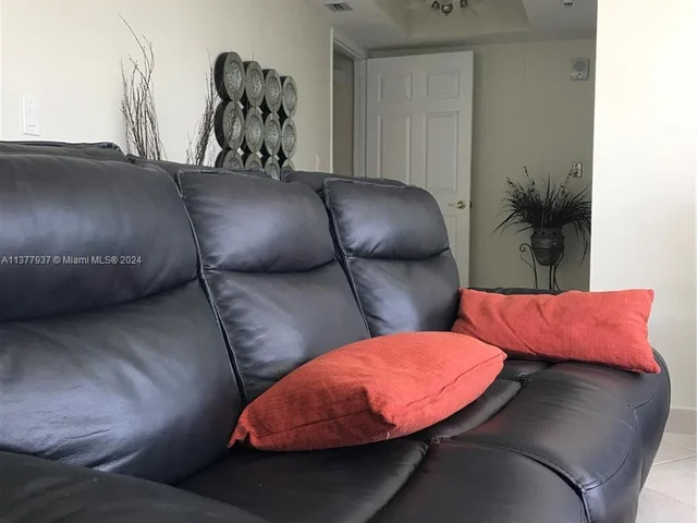 18671 Collins Ave # 604, Sunny Isles Beach FL 33160