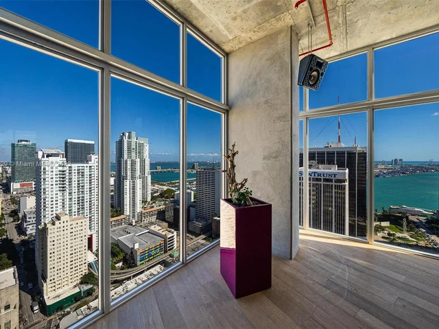 151 SE 1st St # 1404, Miami FL 33131