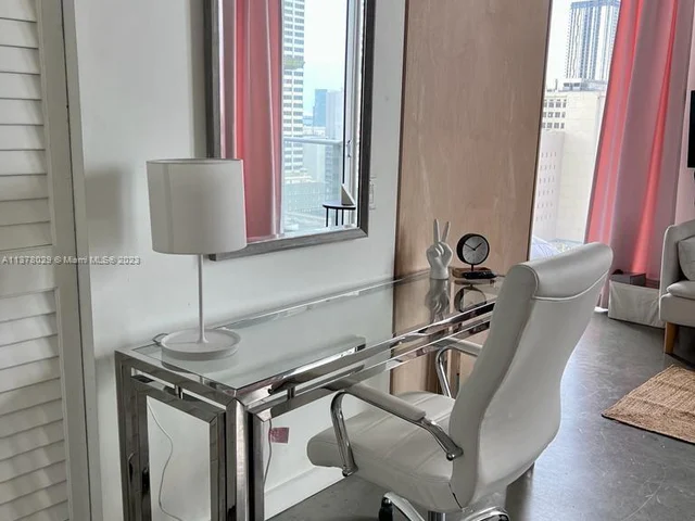 151 SE 1st St # 1404, Miami FL 33131