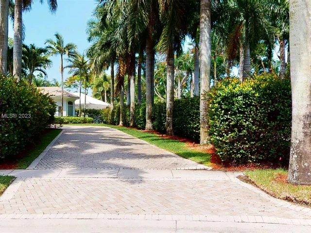 21 Snowy Owl Ter, Plantation FL 33324