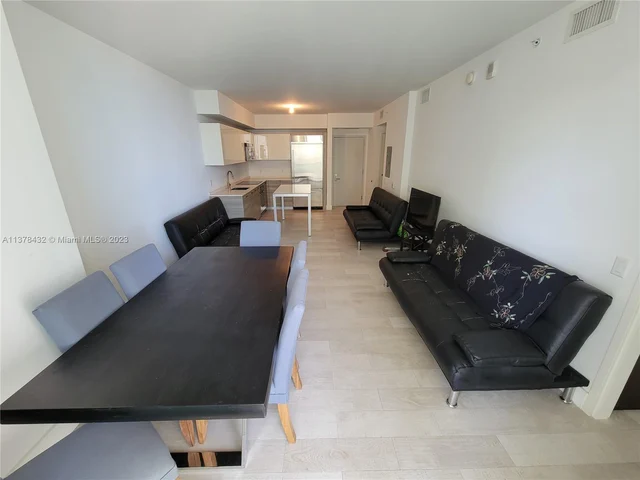 1300 BRICKELL BAY DR # 804, Miami FL 33131