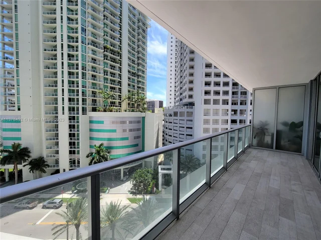 1300 BRICKELL BAY DR # 804, Miami FL 33131