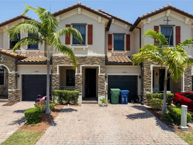 11425 SW 253rd St # 11425, Homestead FL 33032