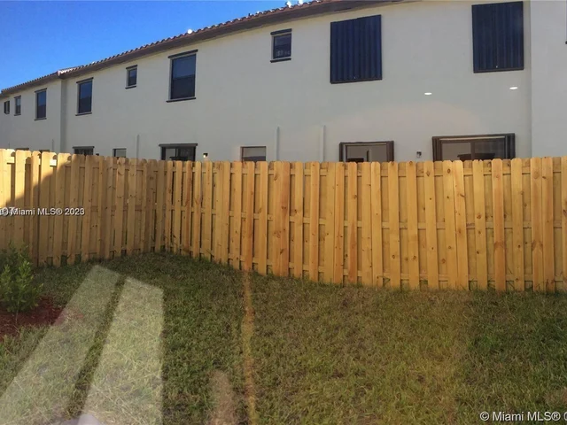 11425 SW 253rd St # 11425, Homestead FL 33032