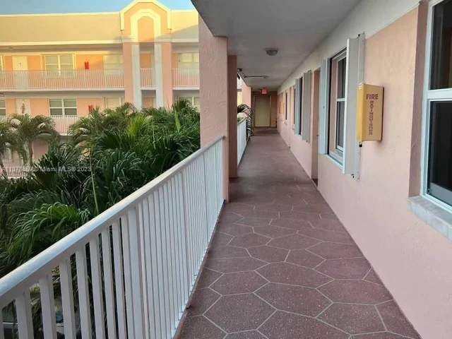 2602 NW 103rd Ave # 309, Sunrise FL 33322