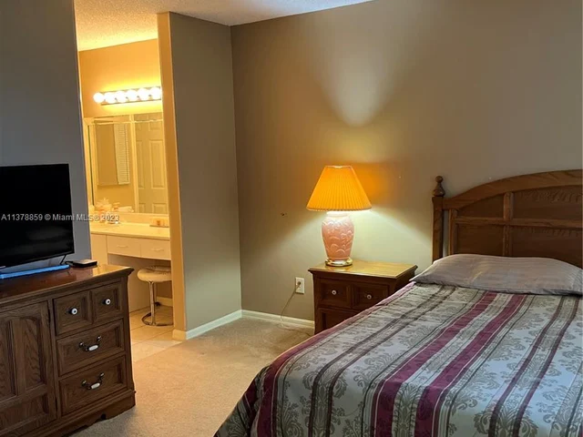 2602 NW 103rd Ave # 309, Sunrise FL 33322