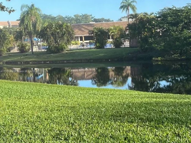 2602 NW 103rd Ave # 309, Sunrise FL 33322