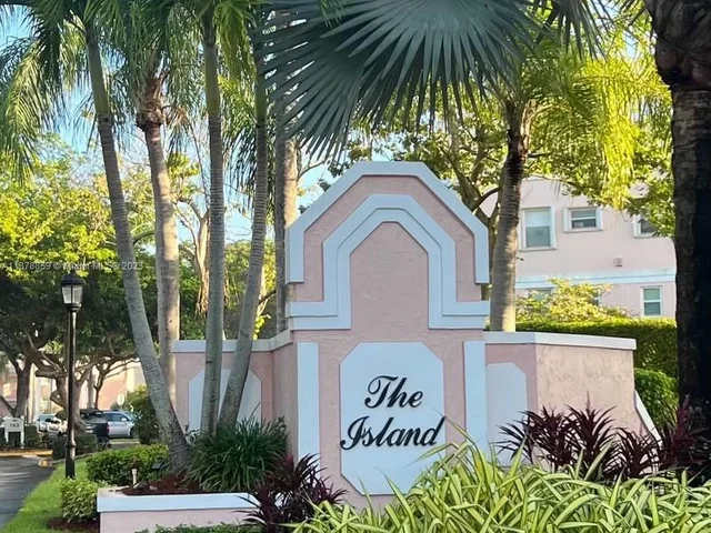 2602 NW 103rd Ave # 309, Sunrise FL 33322